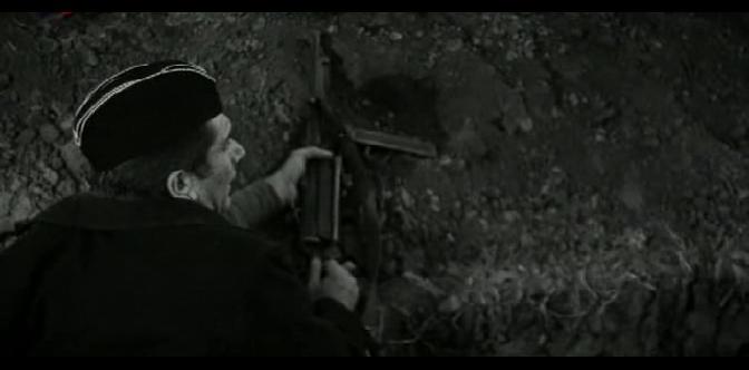 Поезд в далекий август смотреть