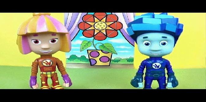 Фиксики готовят для Маси подарок на 8 марта - Мультфильм с игрушками. Fixiki