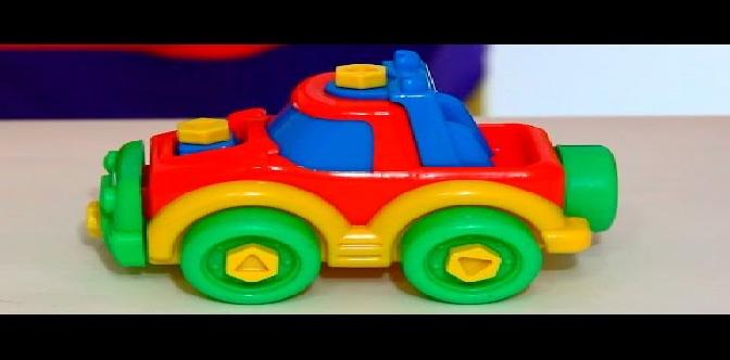 Смешные видео для детей - Клоун Дима и игушечный автомобиль смотреть